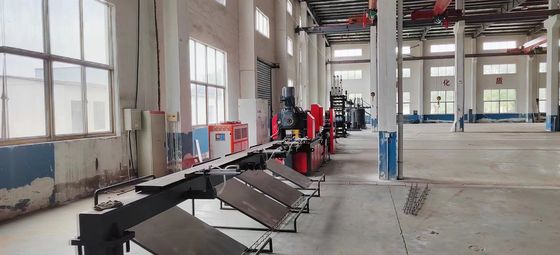 Электрическая машина для изготовления решеток Система управления PLC 0.3 мм Ошибка в длине